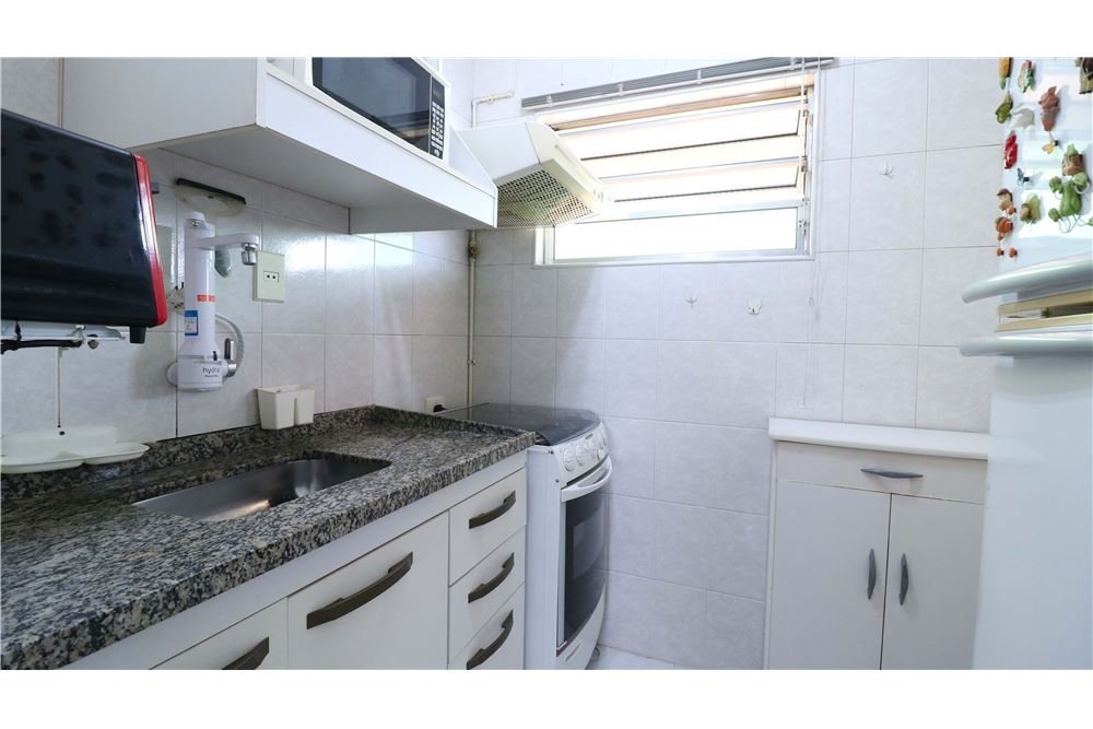 Apartamento à venda com 2 quartos, 42m² - Foto 14