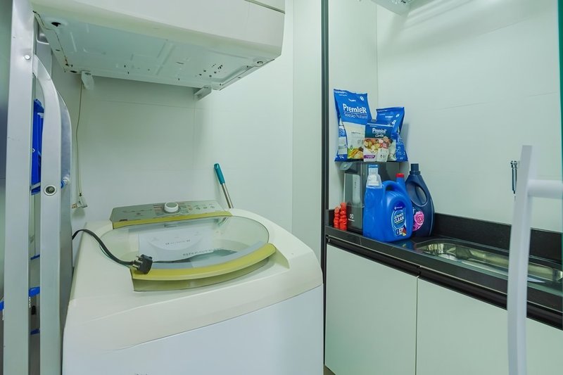 R$ 690.000 - FLOAT RESIDENCES - LINDO APARTAMENTO - 43M2 - 1 DORM - VISTA - 1 VAGA Avenida Senador Tarso Dutra Porto Alegre - 