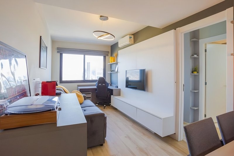 R$ 690.000 - FLOAT RESIDENCES - LINDO APARTAMENTO - 43M2 - 1 DORM - VISTA - 1 VAGA Avenida Senador Tarso Dutra Porto Alegre - 