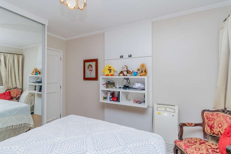 Apartamento a venda - Moema -1 suíte 129m² Araguari São Paulo - 