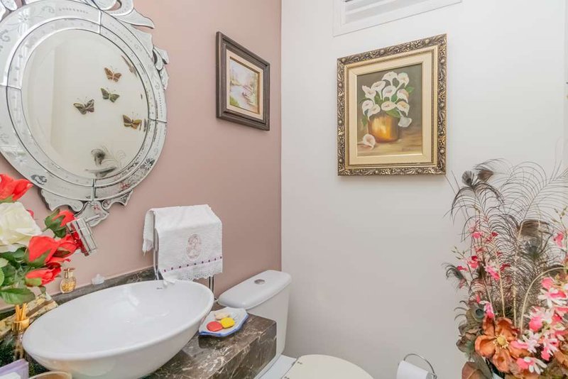 Apartamento a venda - Moema -1 suíte 129m² Araguari São Paulo - 