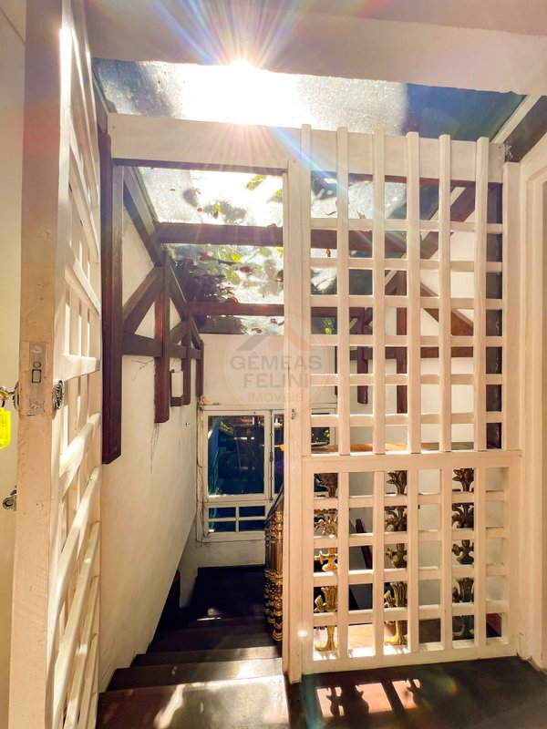 Casa Grandiosa Pé na Areia na Praia de Juquehy com Amplo Jardim - LOCAÇÃO MENSAL - São Sebastião - 