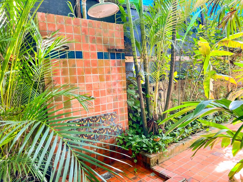 Casa Grandiosa Pé na Areia na Praia de Juquehy com Amplo Jardim - LOCAÇÃO MENSAL - São Sebastião - 