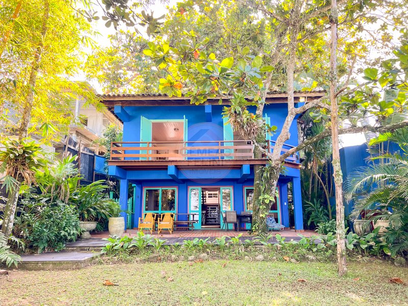 Casa Grandiosa Pé na Areia na Praia de Juquehy com Amplo Jardim - LOCAÇÃO MENSAL - São Sebastião - 