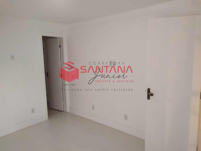 Casa em Condomínio com 4/4 em Salvador  (INDISPONÍVEL) Rua Encontro das Árvores Salvador - 