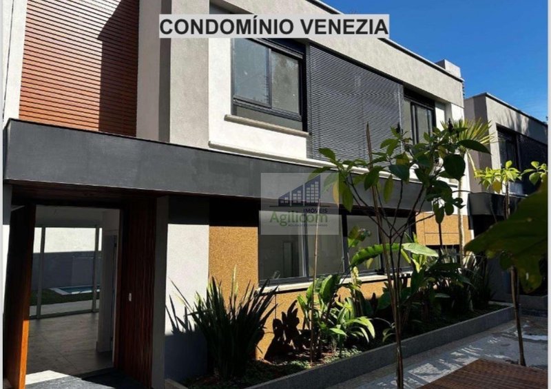 CASA DE CONDOMÍNIO À VENDA EM ALTO DA BOA VISTA COM 4 DORMTÓRIOS E 4 VAGAS Rua Comendador Elias Zarzur São Paulo - 