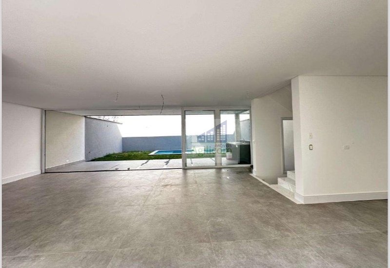 CASA DE CONDOMÍNIO À VENDA EM ALTO DA BOA VISTA COM 4 DORMTÓRIOS E 4 VAGAS Rua Comendador Elias Zarzur São Paulo - 