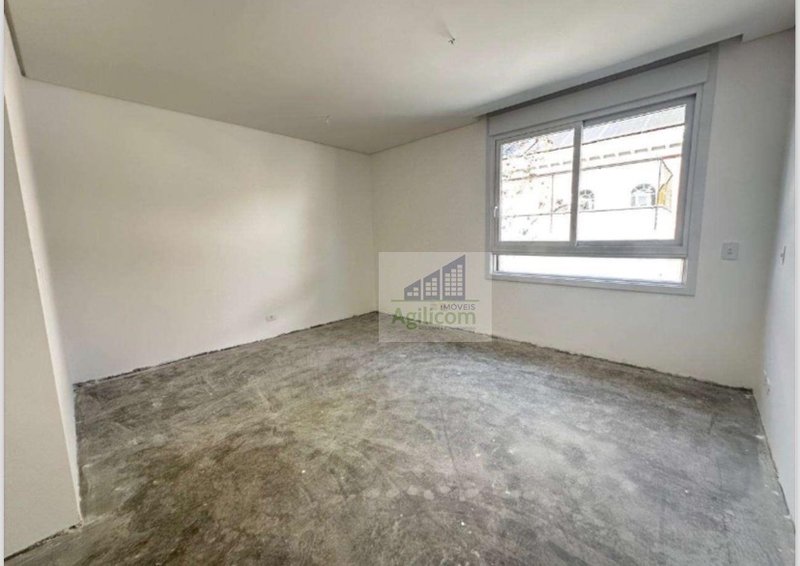 CASA DE CONDOMÍNIO À VENDA EM ALTO DA BOA VISTA COM 4 DORMTÓRIOS E 4 VAGAS Rua Comendador Elias Zarzur São Paulo - 