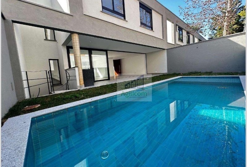 CASA DE CONDOMÍNIO À VENDA EM ALTO DA BOA VISTA COM 4 DORMTÓRIOS E 4 VAGAS Rua Comendador Elias Zarzur São Paulo - 