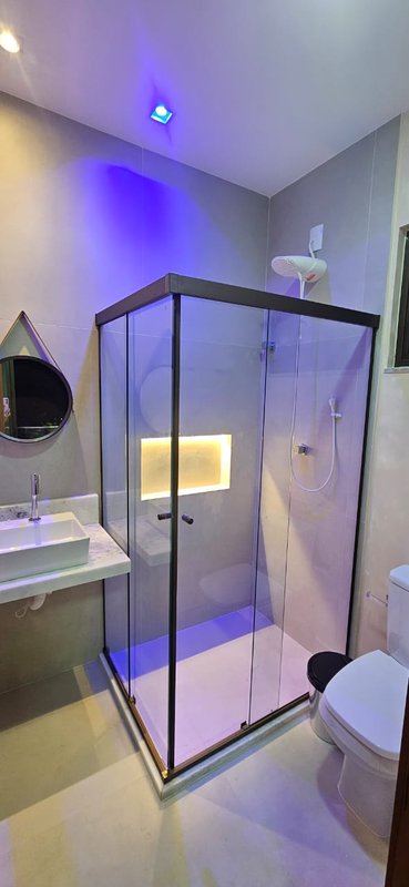 Casa com 8 suítes no condomínio Paraíso em Guarajuba Rodovia BA-099 Camaçari - 