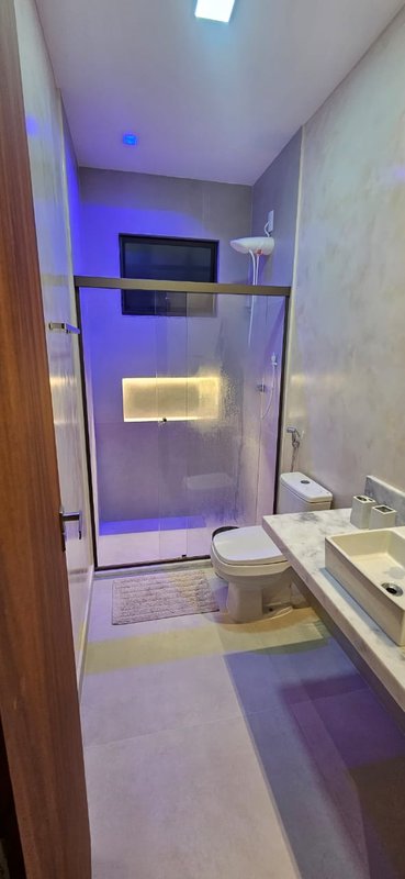 Casa com 8 suítes no condomínio Paraíso em Guarajuba Rodovia BA-099 Camaçari - 