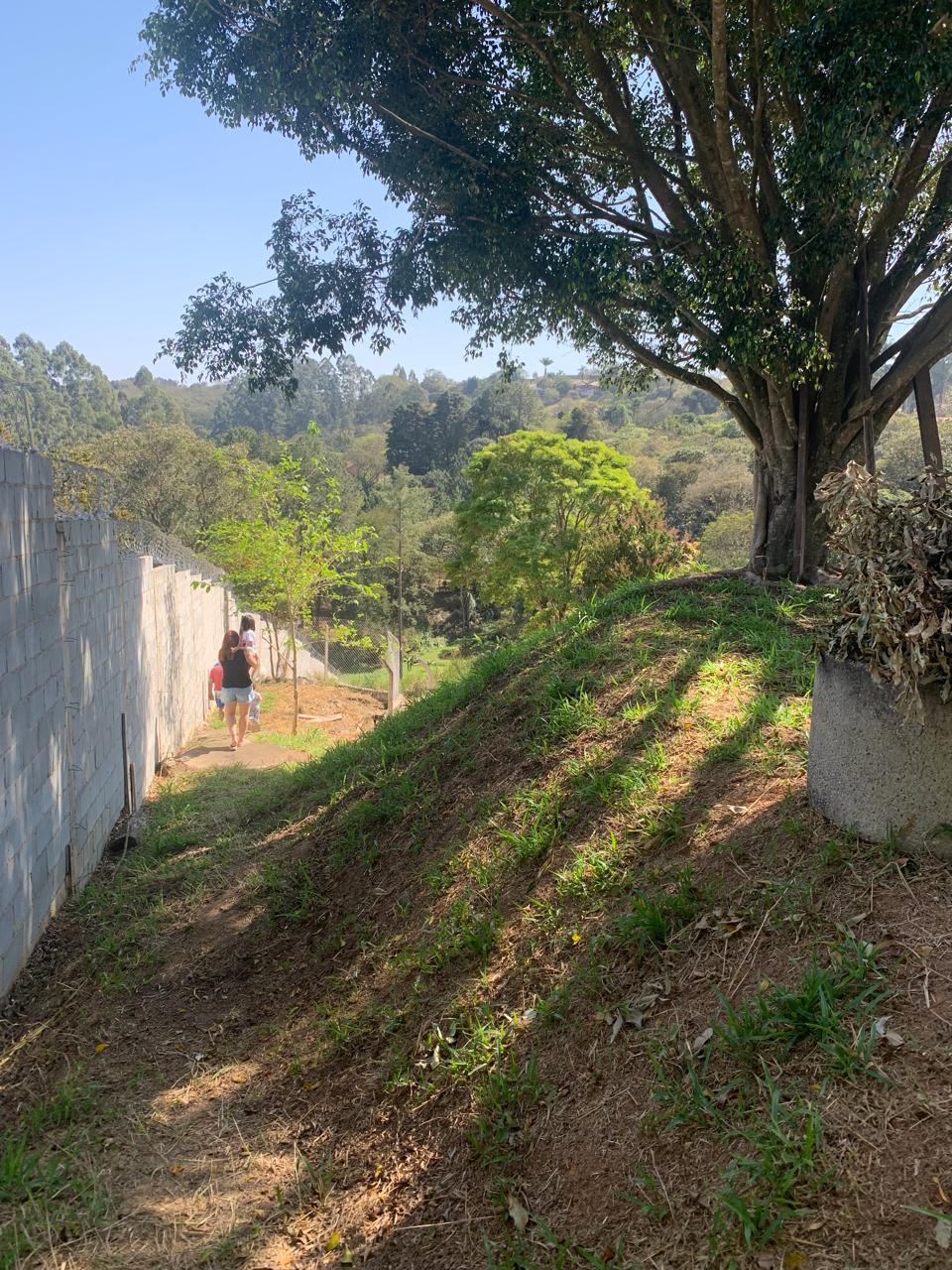 Terreno em condomínio de chácaras pronto para construir Estrada Vicinal Mario Covas Mairinque - 