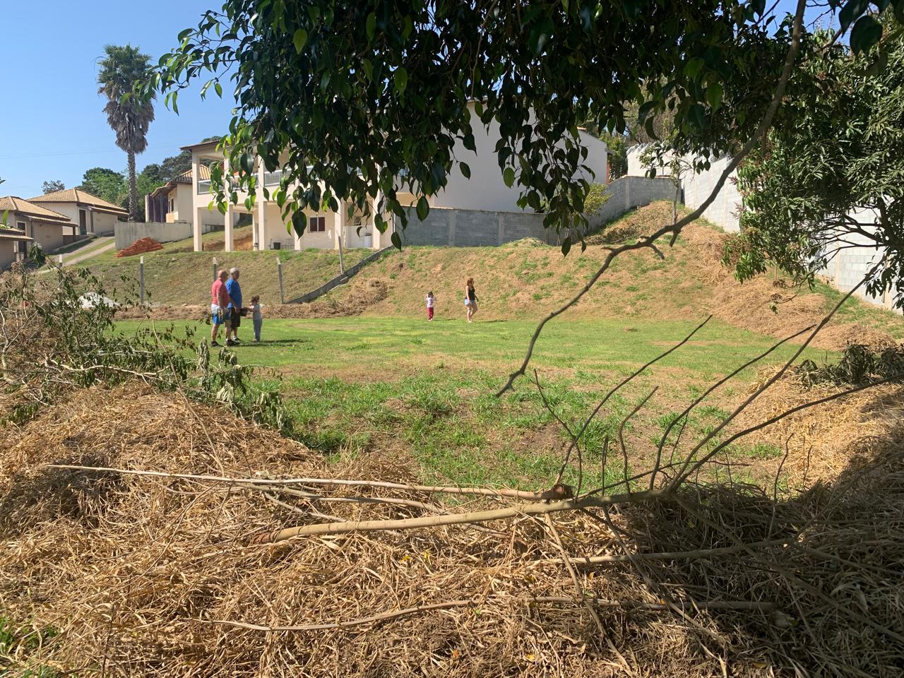 Terreno em condomínio de chácaras pronto para construir Estrada Vicinal Mario Covas Mairinque - 