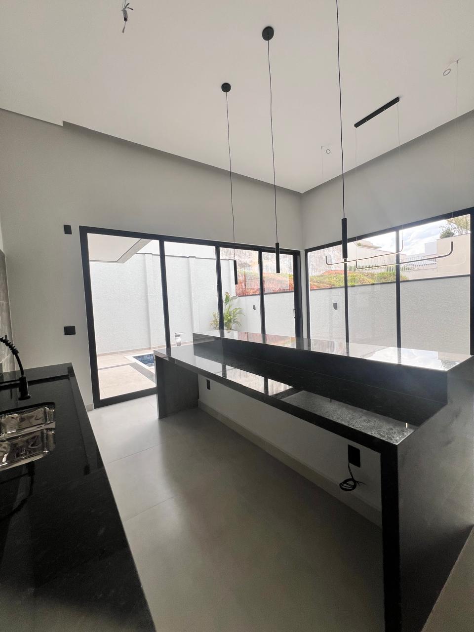 Casa com 3 dormit&oacute;rios &agrave; venda,260 m&sup2; - Condom&iacute;nio Aldeia da Mata - Votorantim - SP Avenida Rogério Cassola Votorantim - 