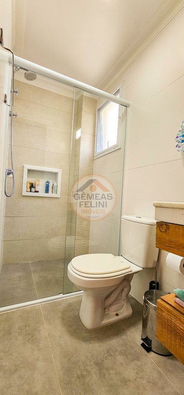 * OPORTUNIDADE* Casa em condomínio na Av. principal da Praia de Juquehy - À VENDA Avenida Mãe Bernarda São Sebastião - 