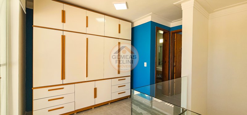 * OPORTUNIDADE* Casa em condomínio na Av. principal da Praia de Juquehy - À VENDA Avenida Mãe Bernarda São Sebastião - 