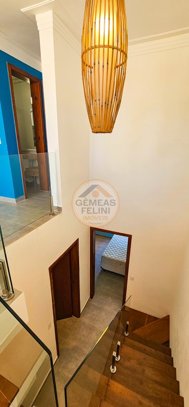 * OPORTUNIDADE* Casa em condomínio na Av. principal da Praia de Juquehy - À VENDA Avenida Mãe Bernarda São Sebastião - 