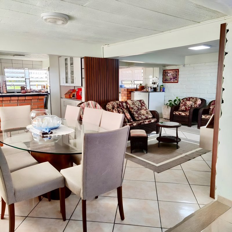 R$ 770.000 - BELO SÍTIO DE LAZER/MORADIA - CASA DE 120M2 - 5.600M2 - PURA NATUREZA Rua Sebastião Bristotti Taquara - 