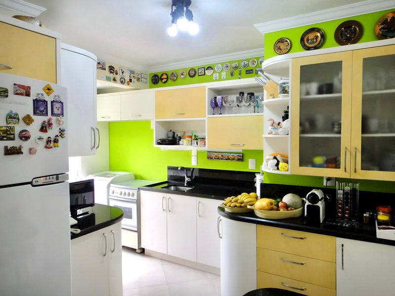 R$ 490.000 - PORTEIRA FECHADA - ÓTIMO APARTAMENTO - 106M2 - 2 DORM - 2 VAGAS - DEPÓSITO Travessa Dezenove de Novembro Porto Alegre - 