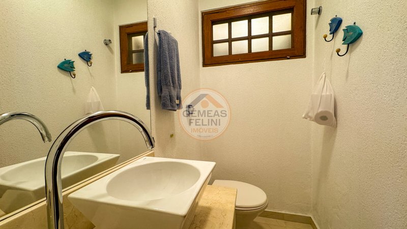 Casa em condomínio na Praia de Juquehy - VENDA E LOCAÇÃO Rua Iracema São Sebastião - 