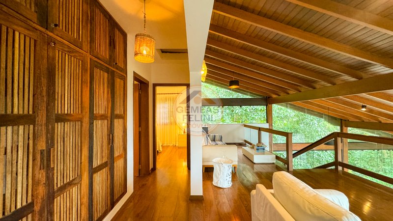 Casa em condomínio na Praia de Juquehy - VENDA E LOCAÇÃO Rua Iracema São Sebastião - 