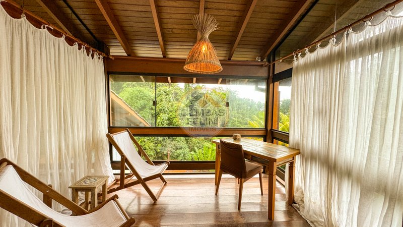 Casa em condomínio na Praia de Juquehy - VENDA E LOCAÇÃO Rua Iracema São Sebastião - 