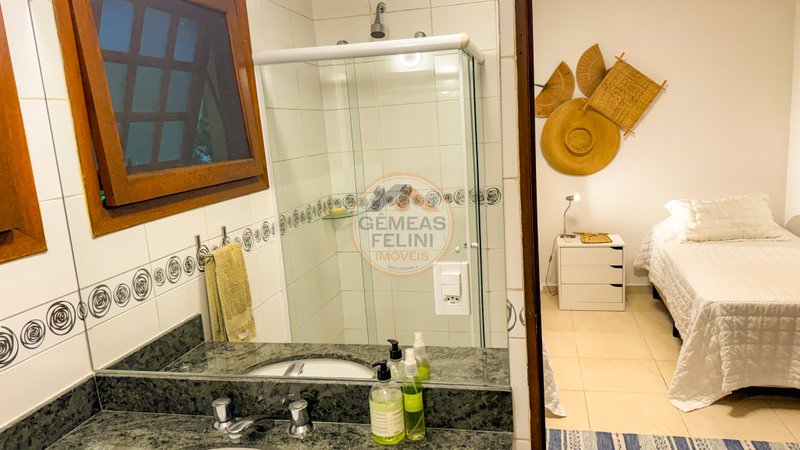 Casa em condomínio na Praia de Juquehy - VENDA E LOCAÇÃO Rua Iracema São Sebastião - 
