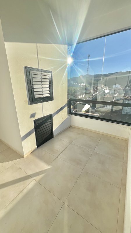 APARTAMENTO COM 2 DORMITÓRIOS EM TOMÁS COELHO - Brusque - 