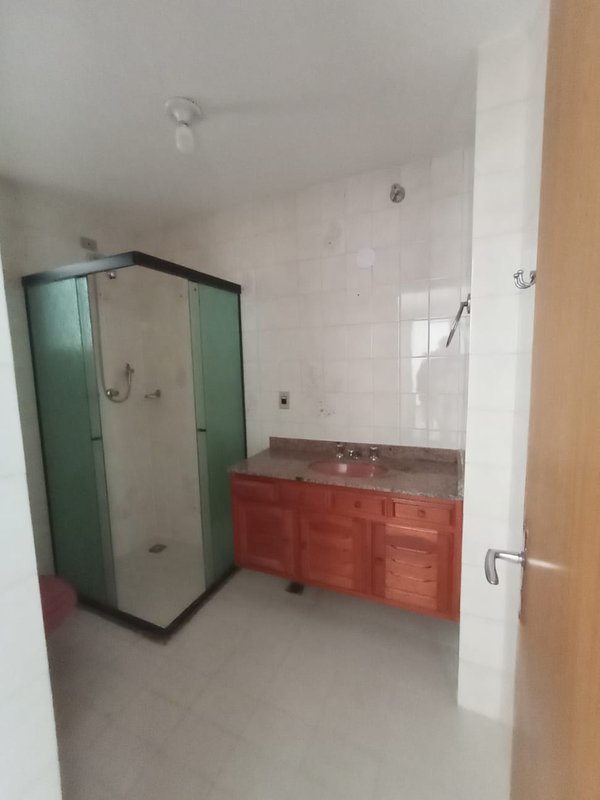 Apartamento com 3 dormitórios à venda, 175 m² por R$ 800.000 - Centro - Nova Friburgo/RJ - Nova Friburgo - 