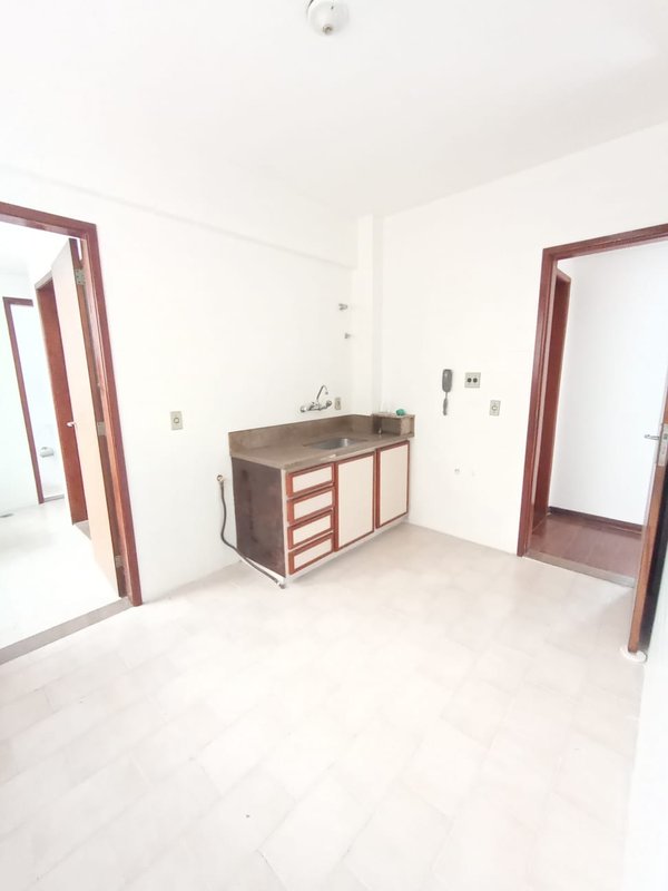 Apartamento com 3 dormitórios à venda, 175 m² por R$ 800.000 - Centro - Nova Friburgo/RJ - Nova Friburgo - 