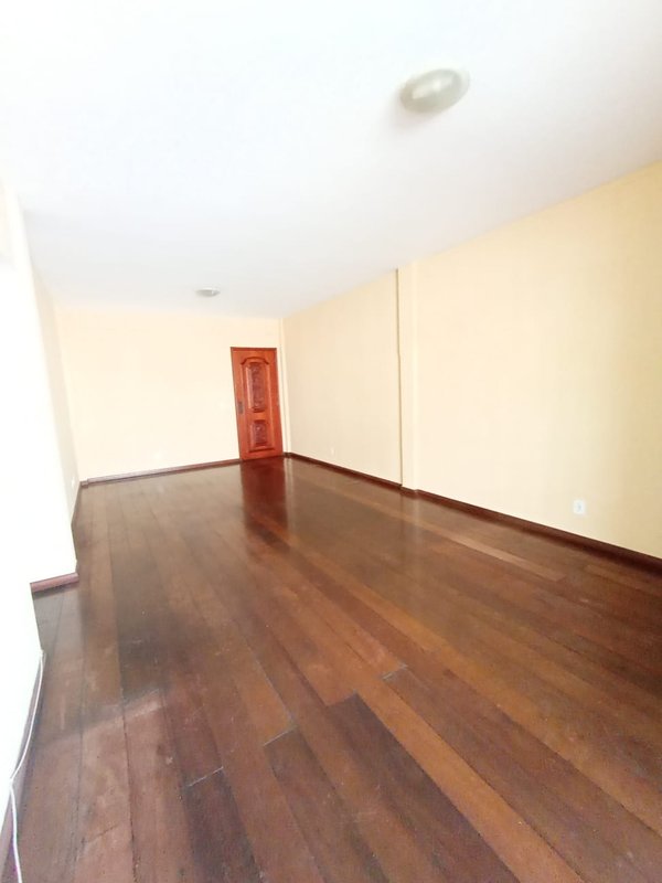 Apartamento com 3 dormitórios à venda, 175 m² por R$ 800.000 - Centro - Nova Friburgo/RJ - Nova Friburgo - 