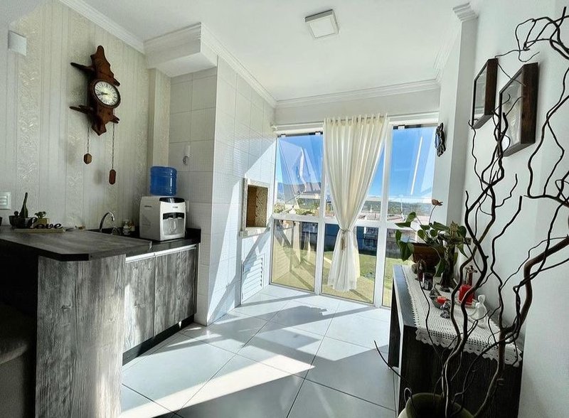 APARTAMENTO COM 2 DORMITÓRIOS NA SANTA TEREZINHA - Brusque - 