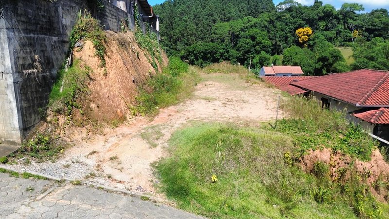 TERRENO NO BAIRRO ÁGUAS CLARAS - Brusque - 