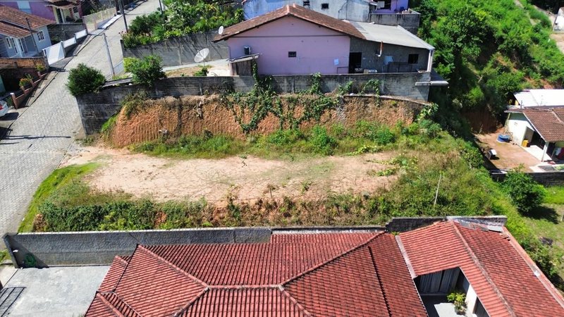 TERRENO NO BAIRRO ÁGUAS CLARAS - Brusque - 