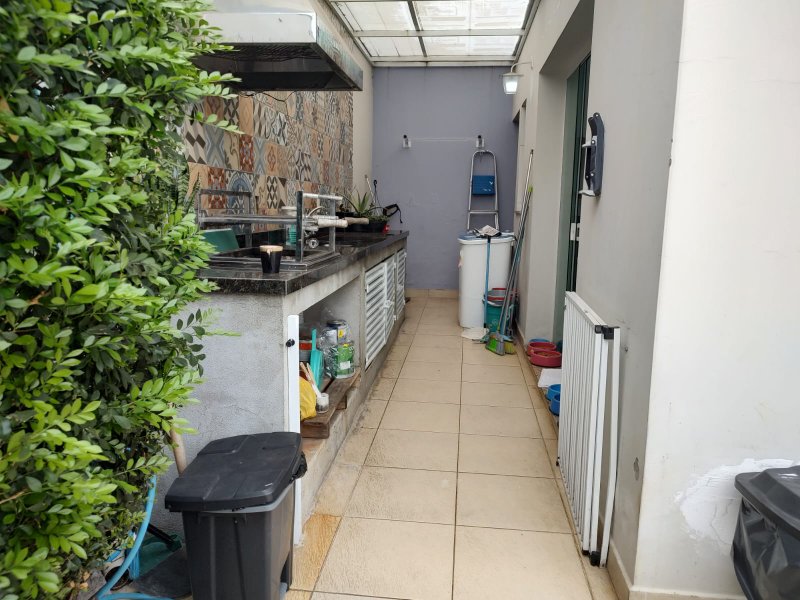 Casa com 3 Quartos e 2 banheiros à Venda, 120 m² por R$ 650.000 Rua Manacapuru São Paulo - 