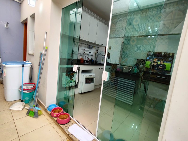 Casa com 3 Quartos e 2 banheiros à Venda, 120 m² por R$ 650.000 Rua Manacapuru São Paulo - 