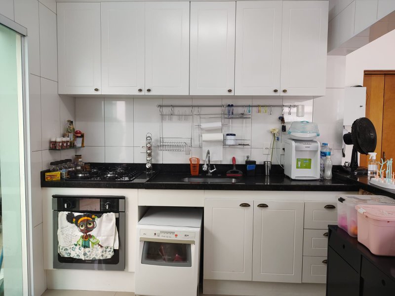Casa com 3 Quartos e 2 banheiros à Venda, 120 m² por R$ 650.000 Rua Manacapuru São Paulo - 