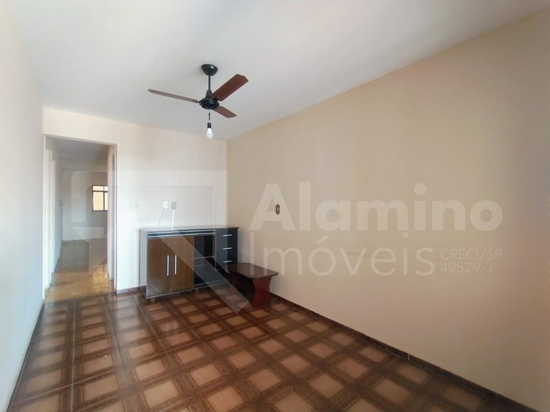 JARDIM PERDIZES - RESIDÊNCIA 02 DORM. SENDO 01 SUÍTE  Bauru - 