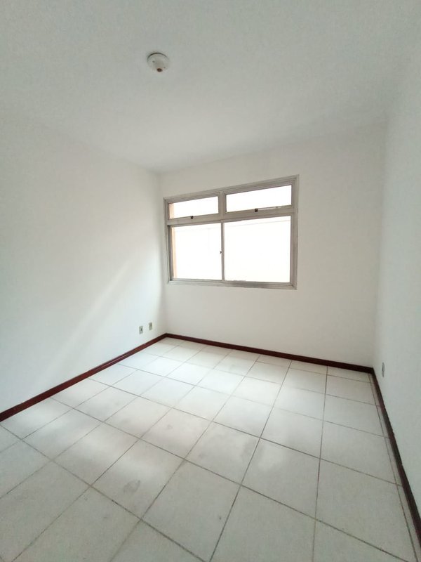 Apartamento com 2 dormitórios à venda, 122 m² por R$ 650.000 - Centro - Nova Friburgo/RJ - Nova Friburgo - 