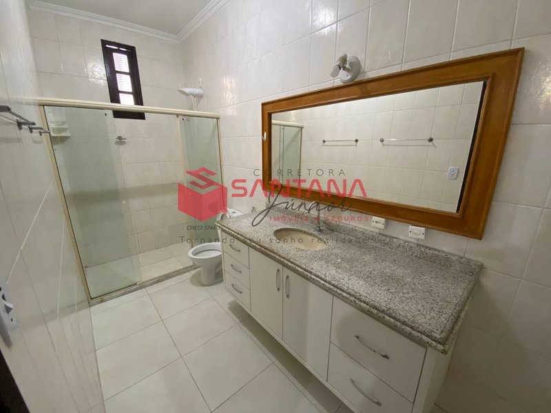 Casa com 4/4 sendo 2 suítes em Vilas do Atlântico. (INDISPONÍVEL) Alameda Praia de Imbe Lauro de Freitas - 