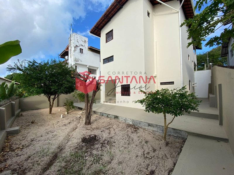 Casa com 4/4 sendo 2 suítes em Vilas do Atlântico. (INDISPONÍVEL) Alameda Praia de Imbe Lauro de Freitas - 