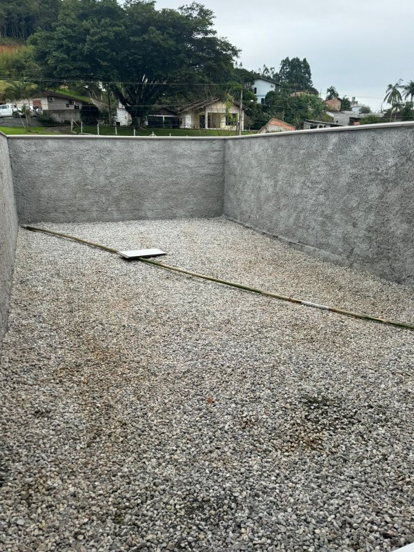 SOBRADO COM 2 DORMITÓRIOS NA LIMEIRA - Brusque - 