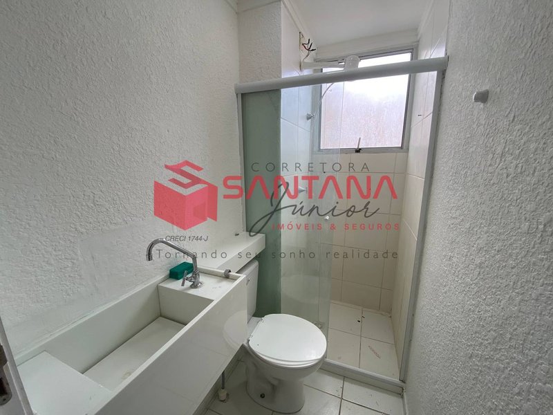 Apartamento 2/4 semi mobiliado no Caji.  (INDISPONÍVEL) Rua José Leite Lauro de Freitas - 