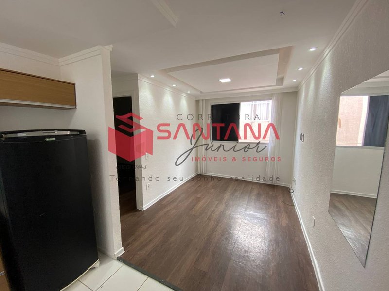 Apartamento 2/4 semi mobiliado no Caji.  (INDISPONÍVEL) Rua José Leite Lauro de Freitas - 