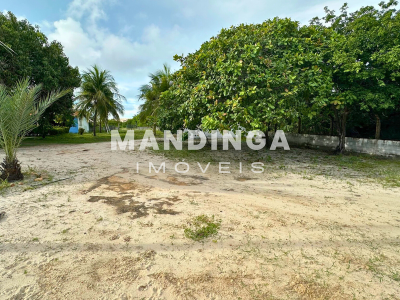 Sítio localizado entre as Praias de Canoa Quebrada e Majorlância 62800-000 Aracati - 