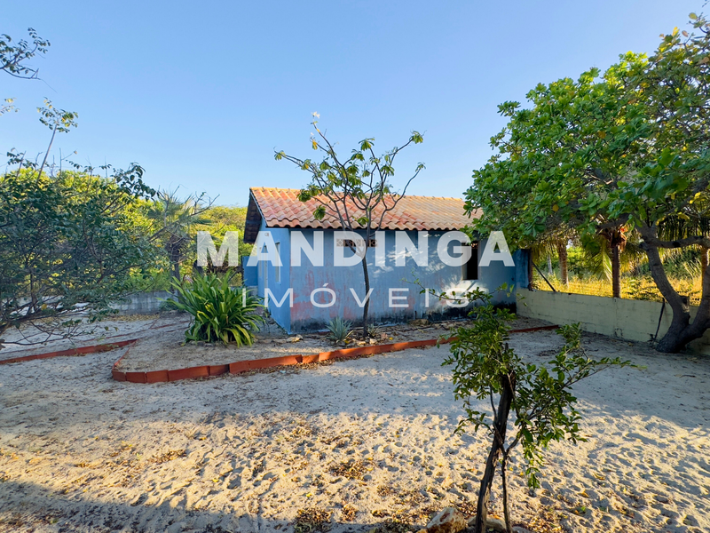 Sítio localizado entre as Praias de Canoa Quebrada e Majorlância 62800-000 Aracati - 