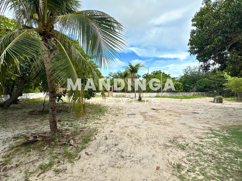 Sítio localizado entre as Praias de Canoa Quebrada e Majorlância 62800-000 Aracati - 