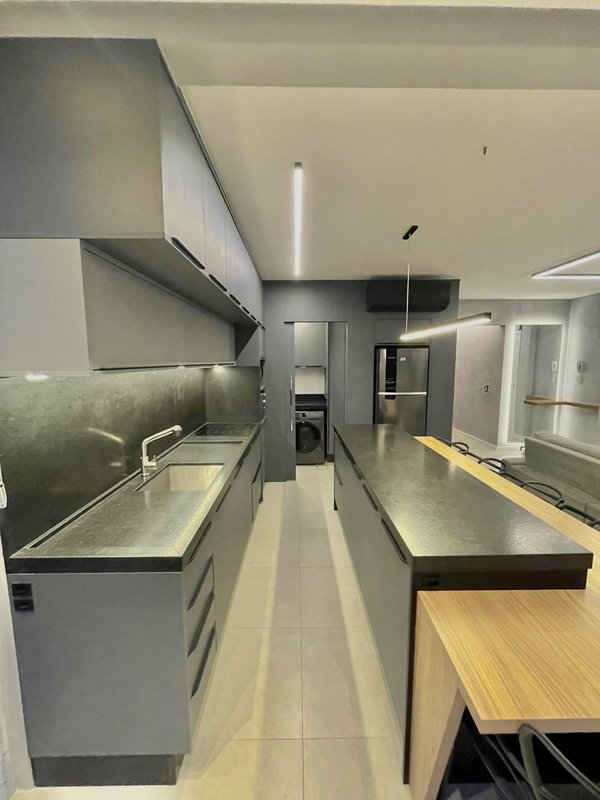 APARTAMENTO COM 1 SUÍTE MAIS 1 DORMITÓRIO NO BRUSCHAL - Brusque - 