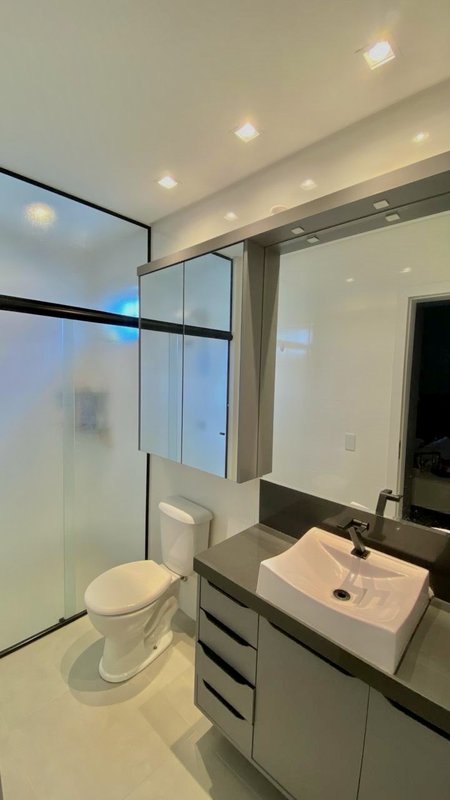 APARTAMENTO COM 1 SUÍTE MAIS 1 DORMITÓRIO NO BRUSCHAL - Brusque - 
