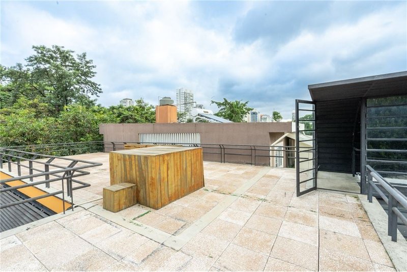 Casa a venda - Vila Madalena - 3 dormitórios 212m² Luis Murat São Paulo - 